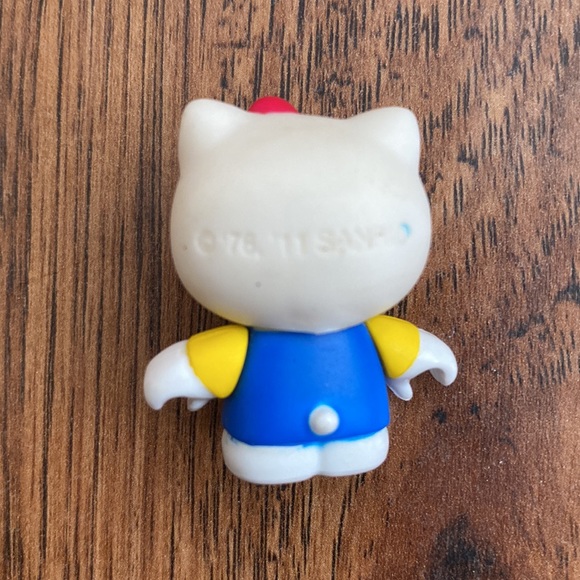 Hello Kitty Mega Bloks - Picture 5 of 5